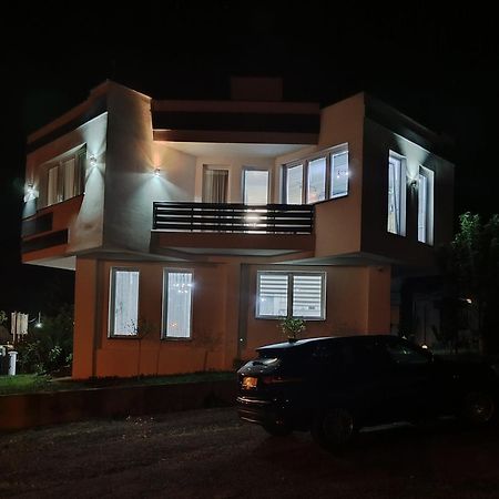 Villa Lea Тузла Экстерьер фото